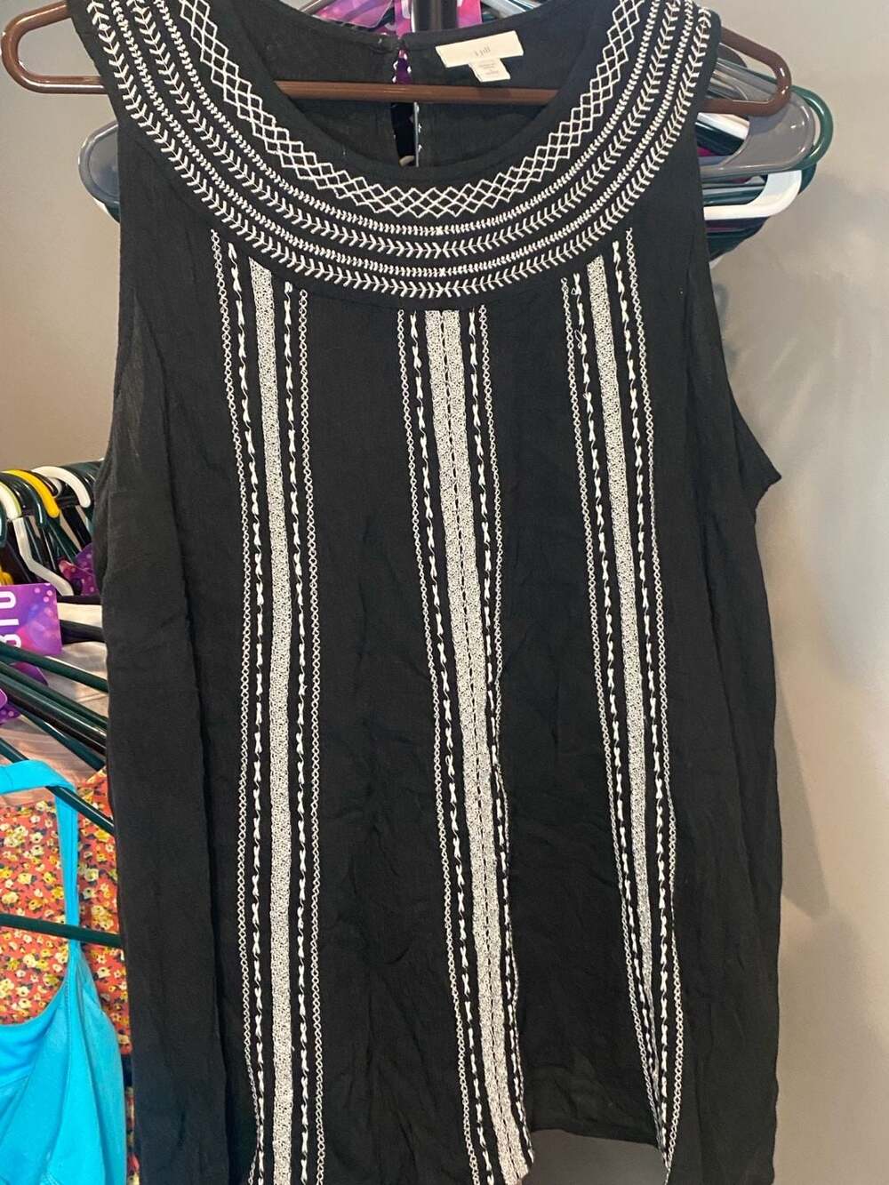 J.Jill Black Embroidered Sleeveless Tank Top Size L Petite
